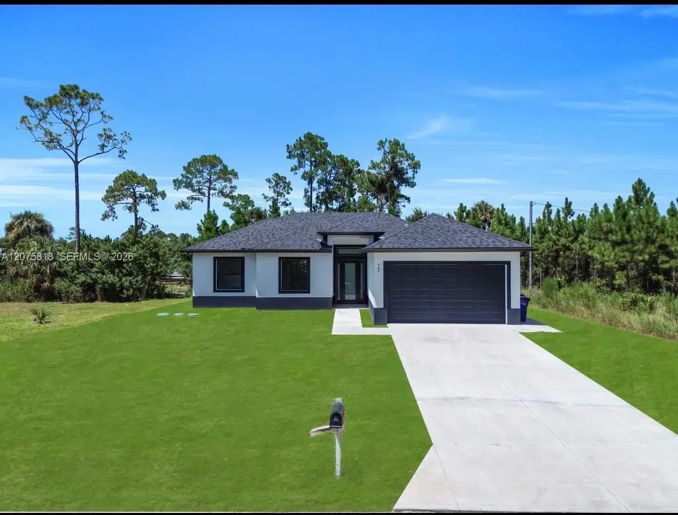 505 E 9th ST, Lehigh Acres FL 33972 photo 2