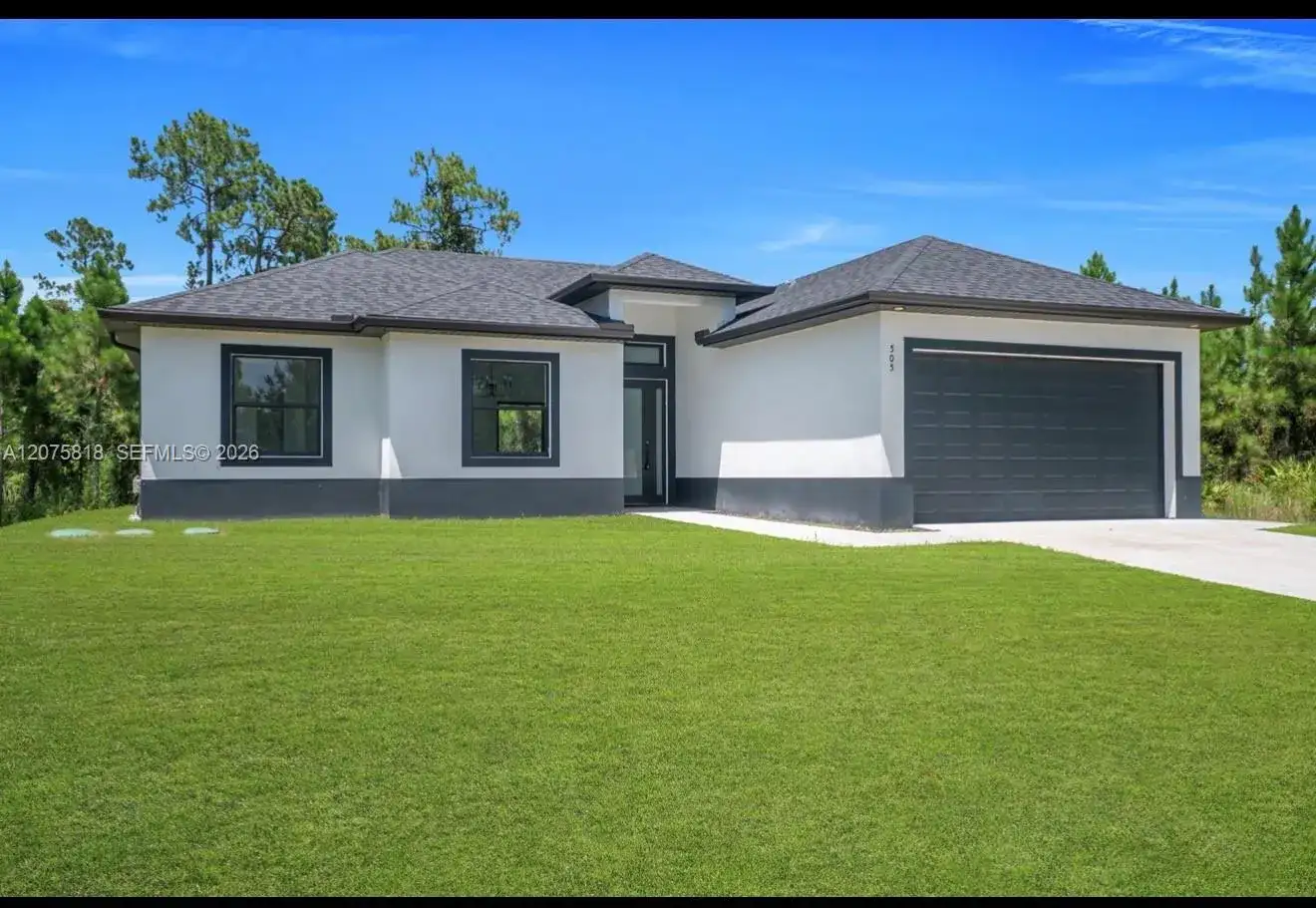 505 E 9th ST, Lehigh Acres FL 33972 photo 3