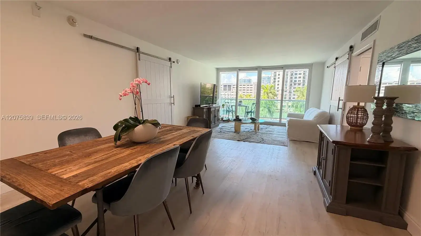100 Bayview Dr # 431, Sunny Isles Beach FL 33160 photo 2