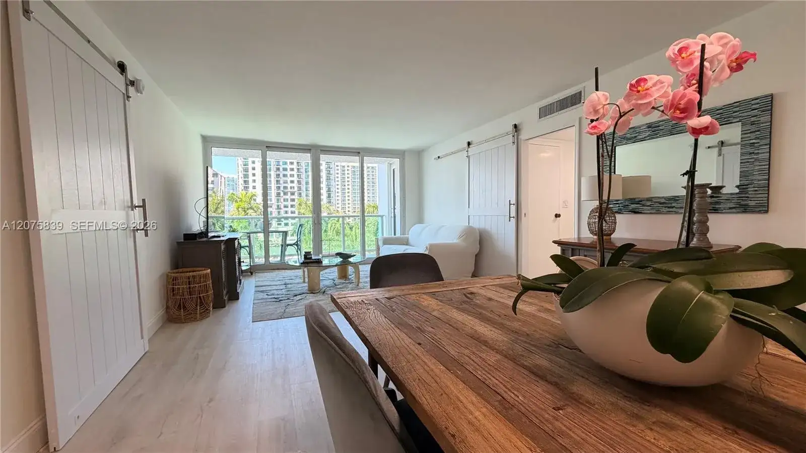 100 Bayview Dr # 431, Sunny Isles Beach FL 33160 photo 3