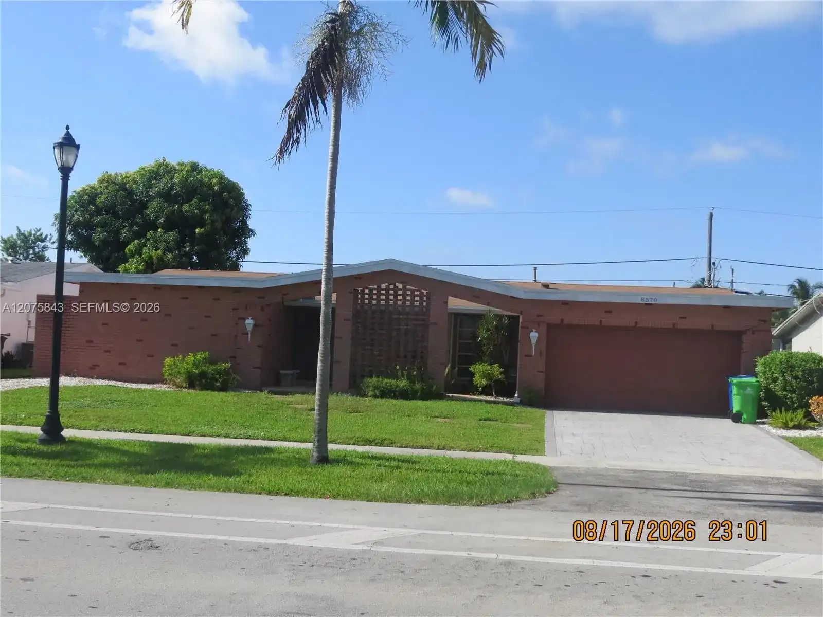 8570 Sunset Strip # 8570, Sunrise FL 33322