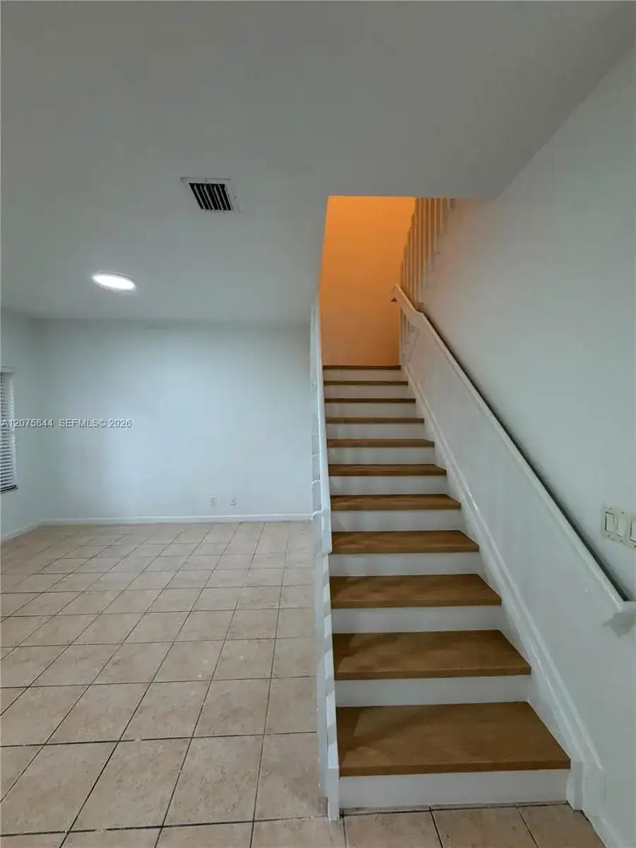 102 S Santa Catalina Cir # 102, North Lauderdale FL 33068 photo 5