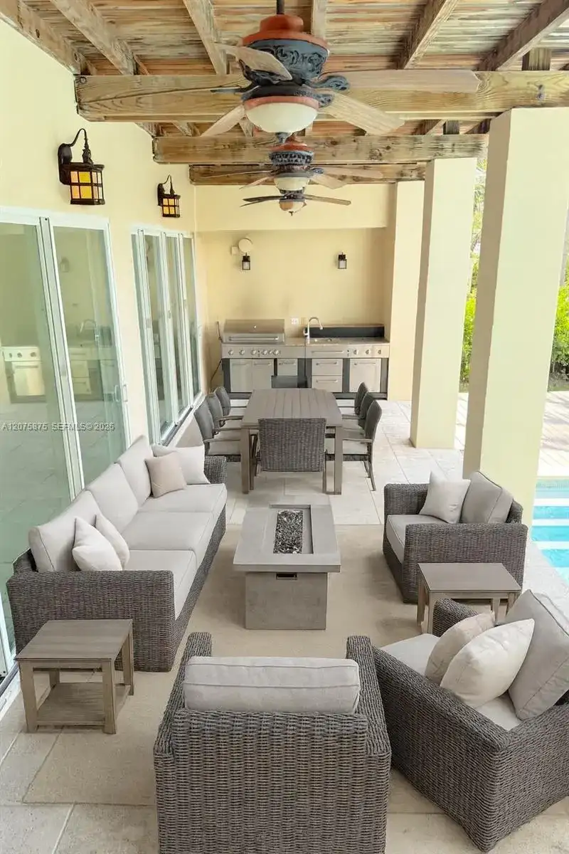 1420 W 21st St, Miami Beach FL 33140 photo 5