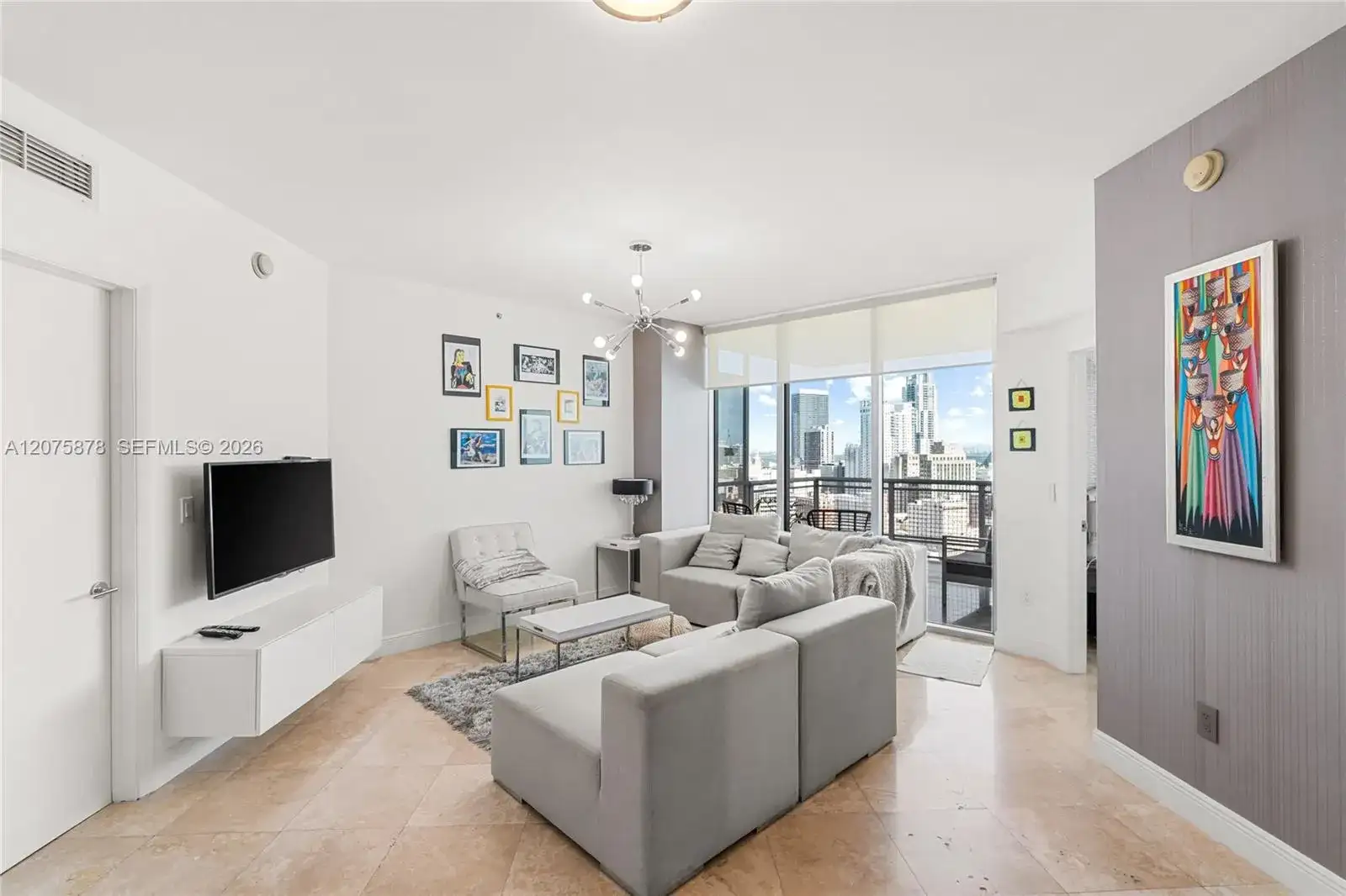 350 S Miami Ave # 2605, Miami FL 33130 photo 2