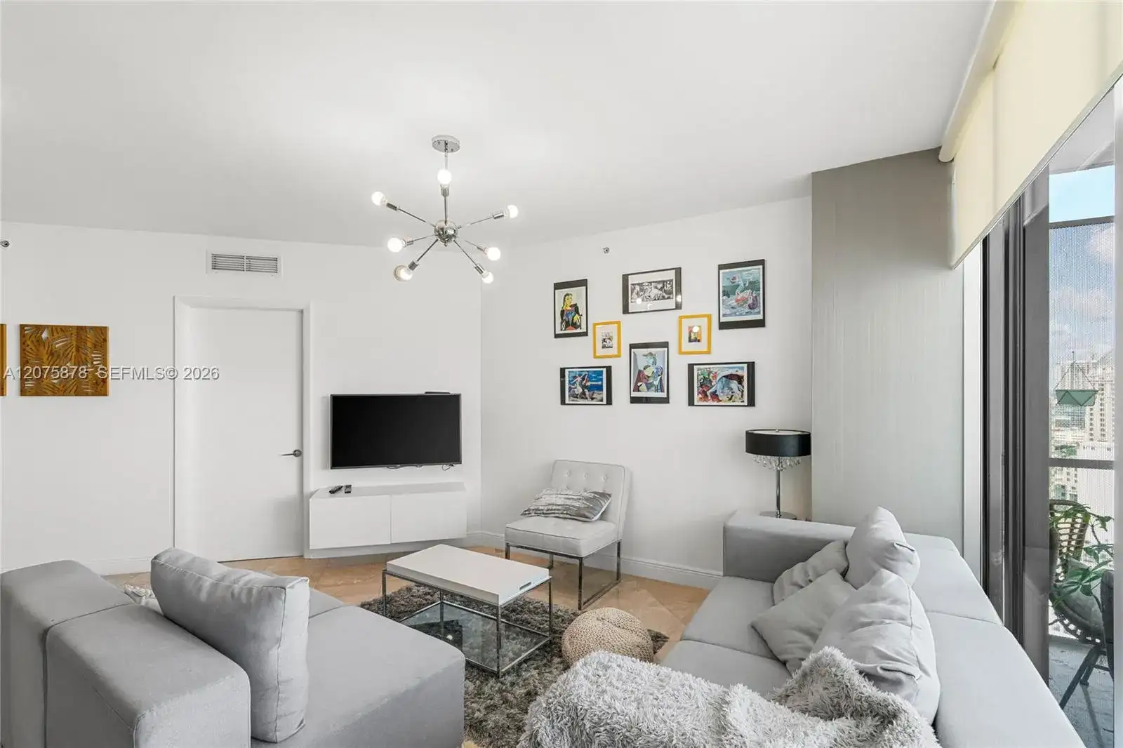 350 S Miami Ave # 2605, Miami FL 33130 photo 5