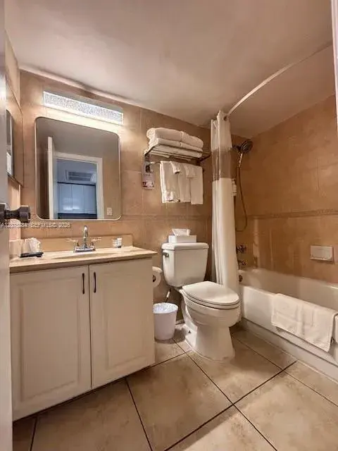 19201 Collins Ave # 303, Sunny Isles Beach FL 33160