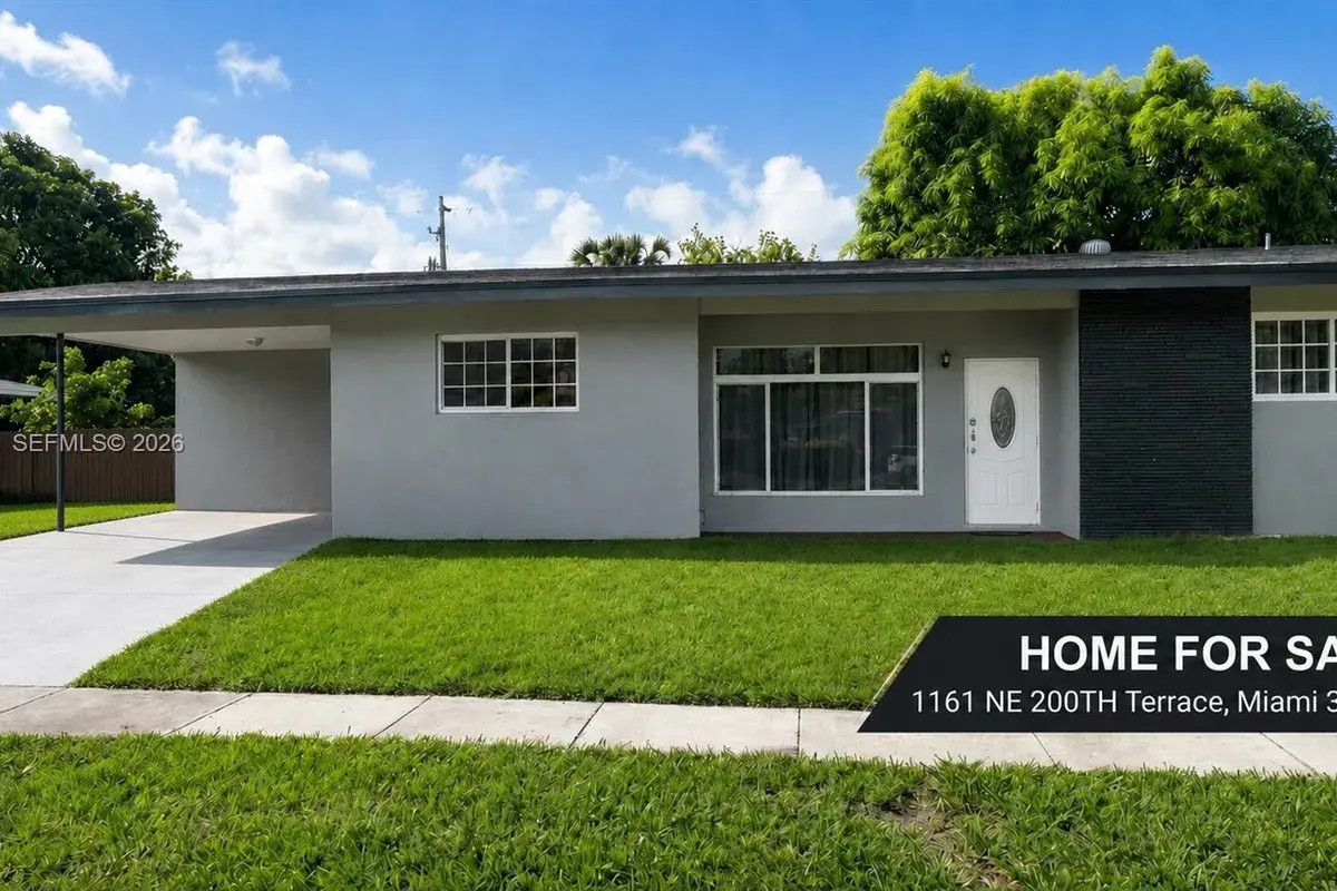 1161 NE 200th Ter, Miami FL 33179