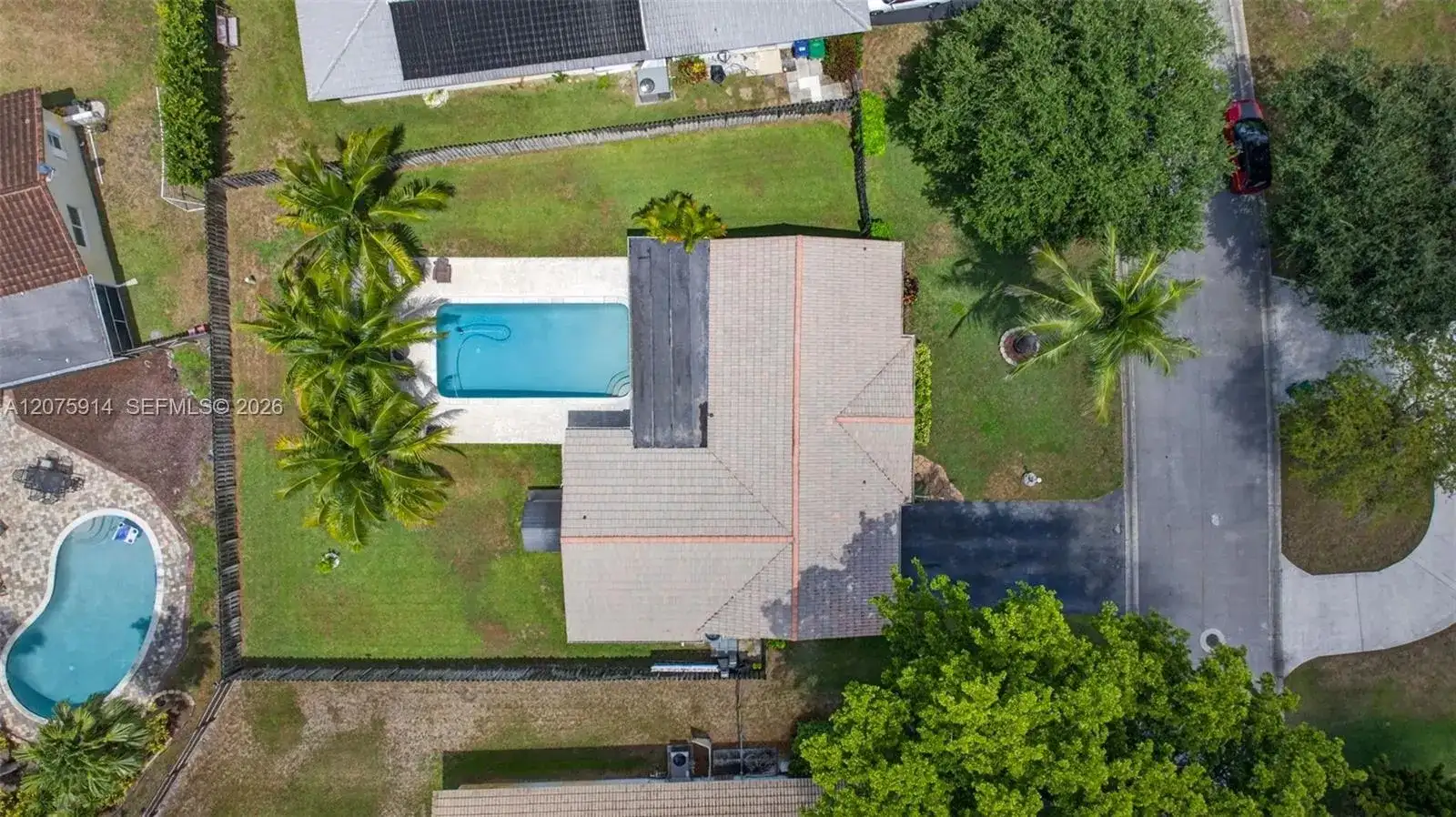 10320 NW 42nd Dr, Coral Springs FL 33065 photo 4