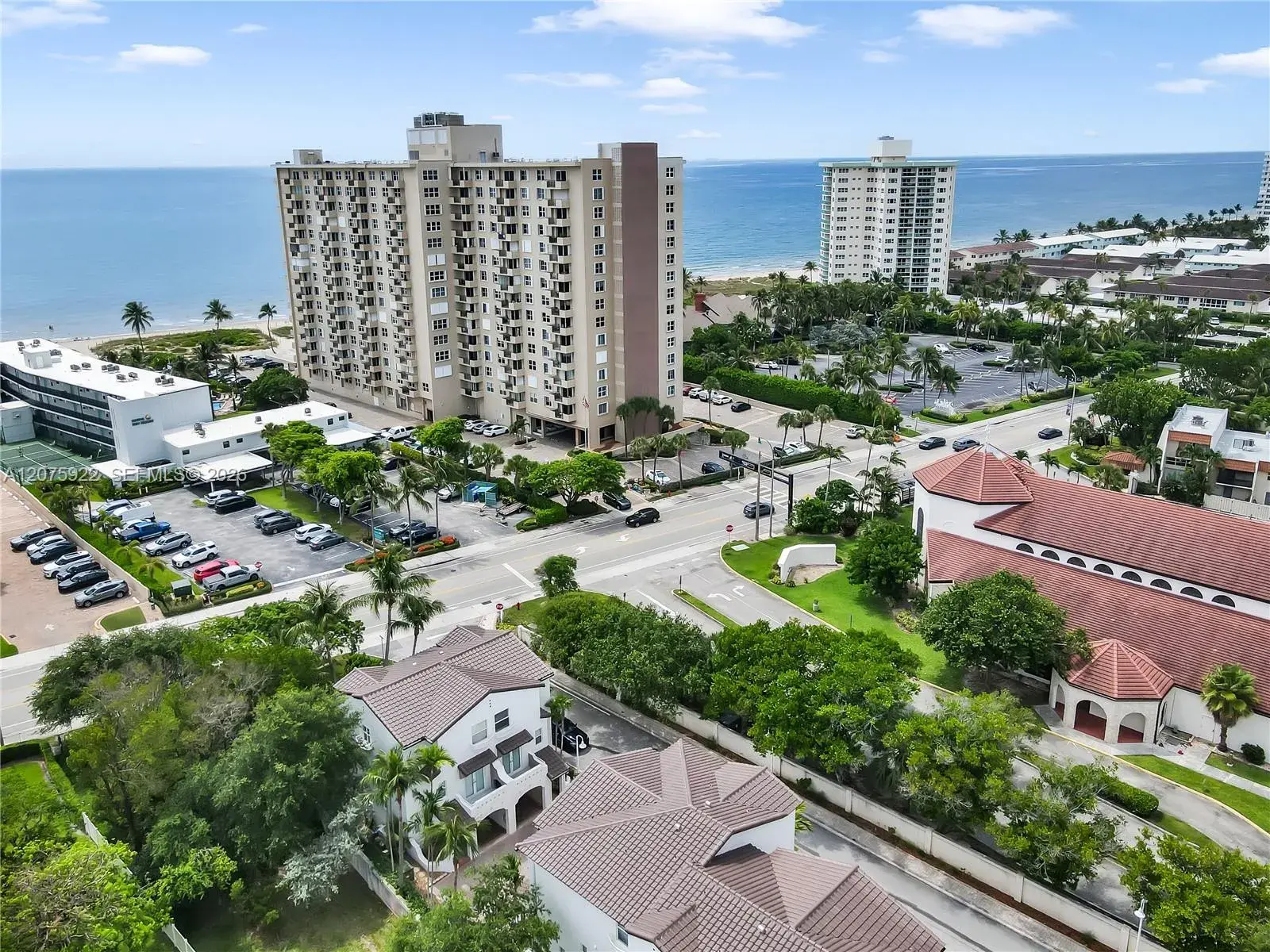 2005 Ocean Walk ter, Lauderdale By The Sea FL 33062