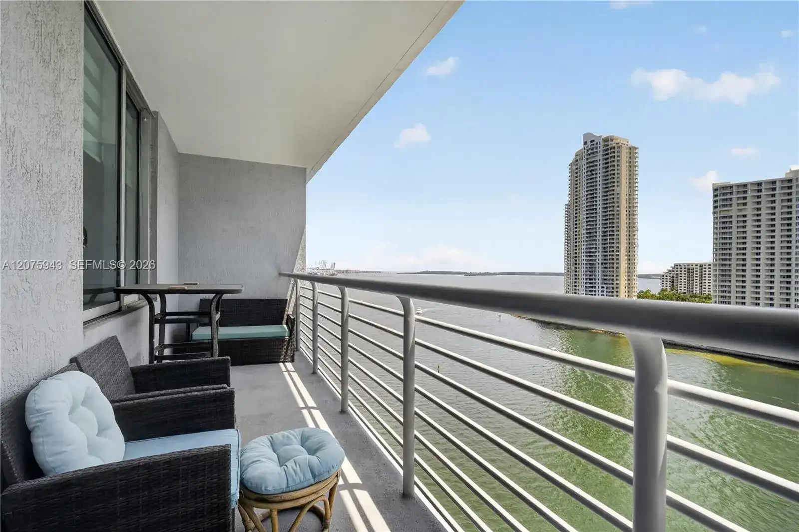 335 S Biscayne Blvd # 1503, Miami FL 33131 photo 2