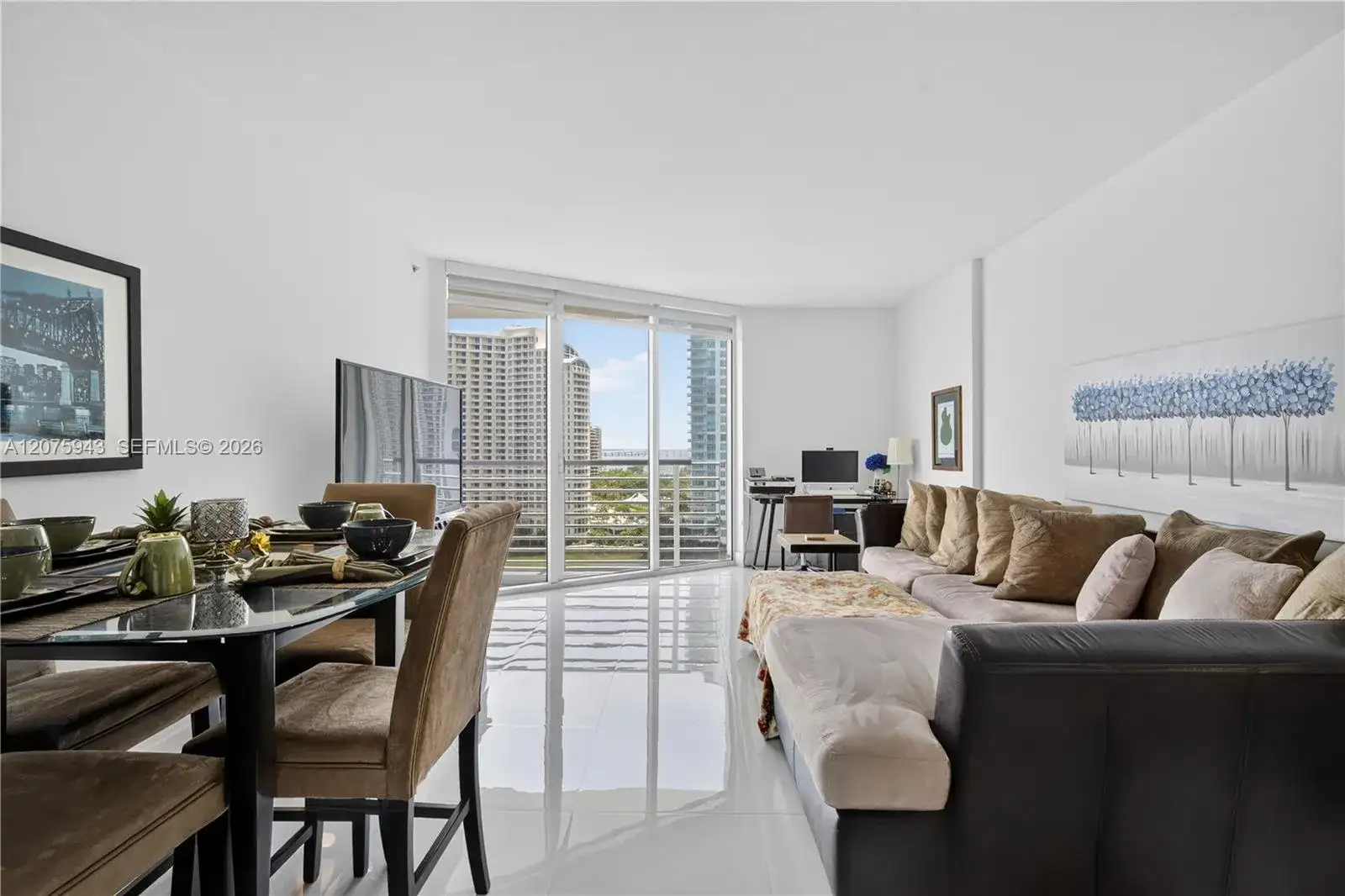 335 S Biscayne Blvd # 1503, Miami FL 33131 photo 5