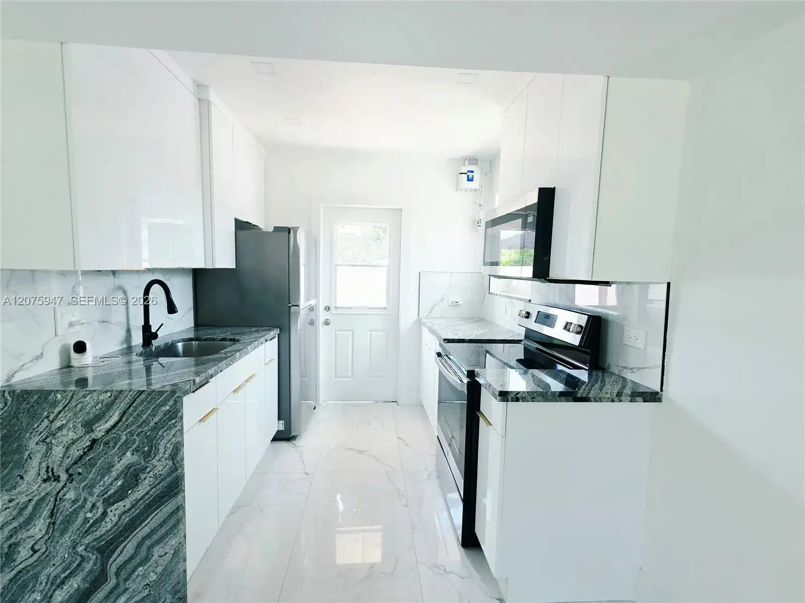 5301 NE 17th Ave, Pompano Beach FL 33064 photo 5