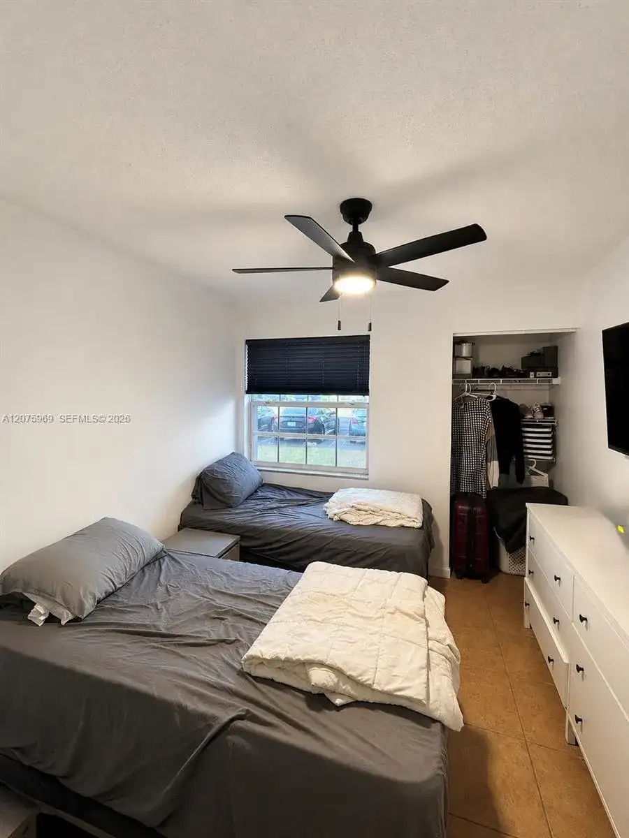 2249 SE 27th Dr # D, Homestead FL 33035 photo 5
