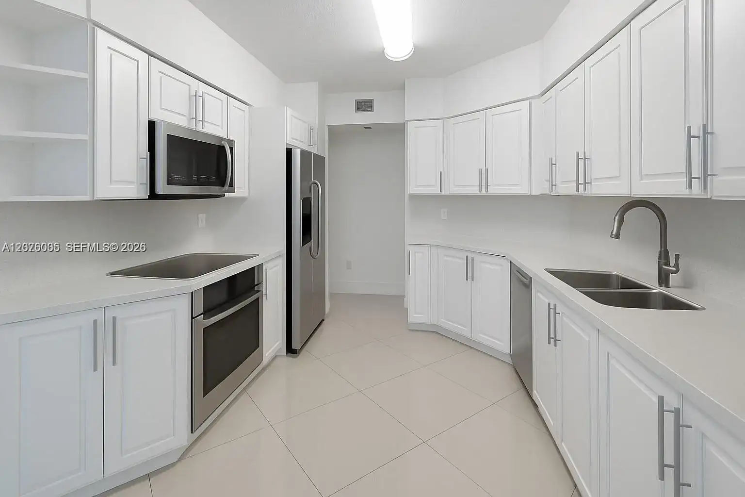 3370 Hidden Bay Dr # 102, Aventura FL 33180 photo 5