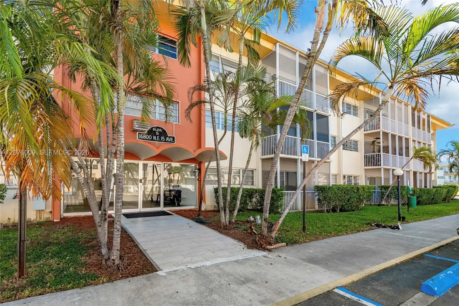 16800 NE 15th Ave # 115, Miami FL 33162