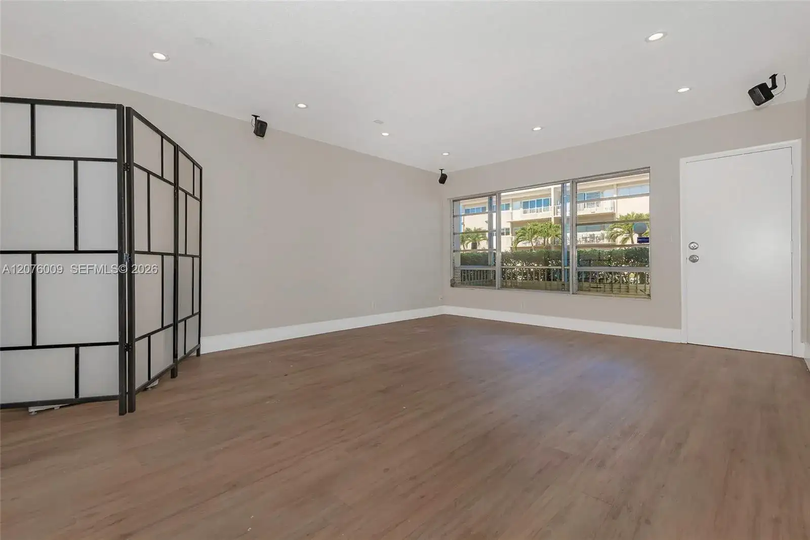 16800 NE 15th Ave # 115, Miami FL 33162 photo 2