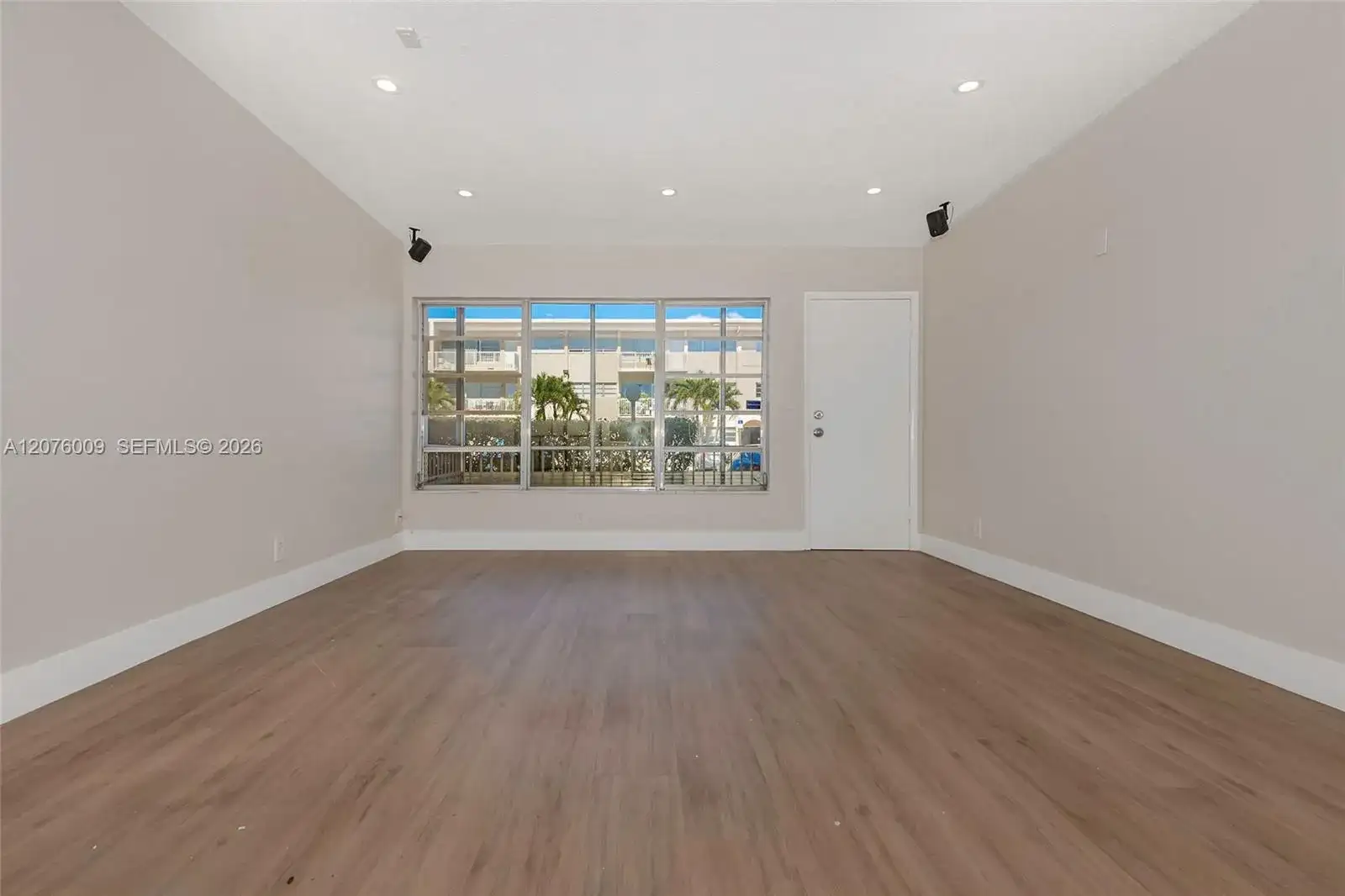 16800 NE 15th Ave # 115, Miami FL 33162 photo 3