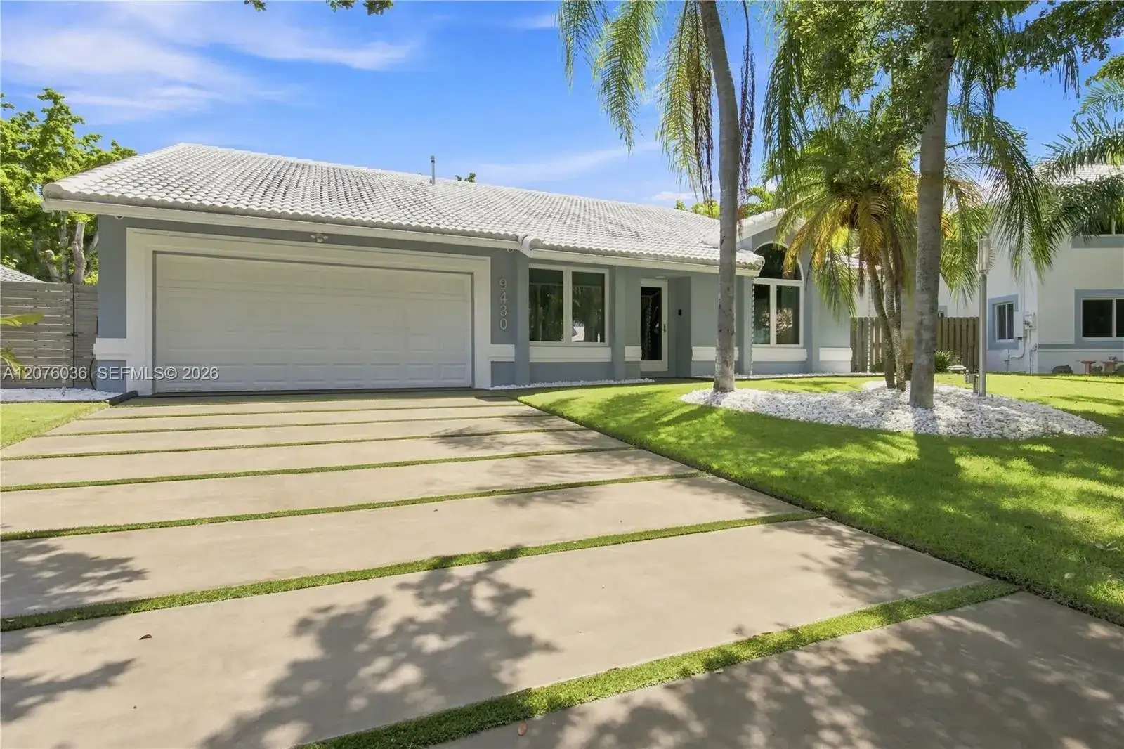 9430 SW 215th Ln, Cutler Bay FL 33189 photo 4