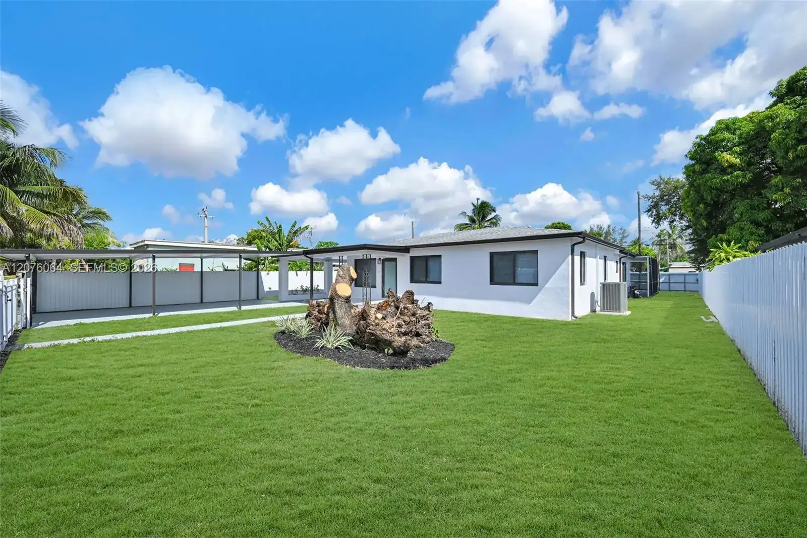 721 Atlantic Ave, Opa-Locka FL 33054 photo 3