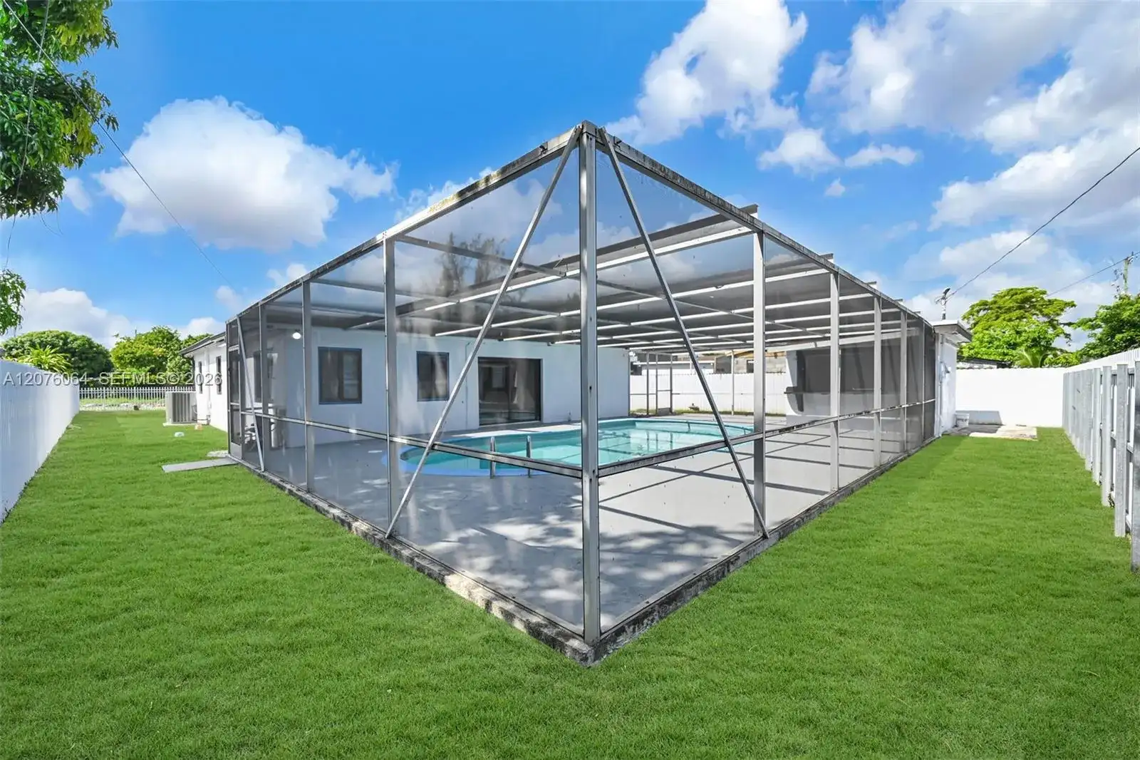 721 Atlantic Ave, Opa-Locka FL 33054 photo 5