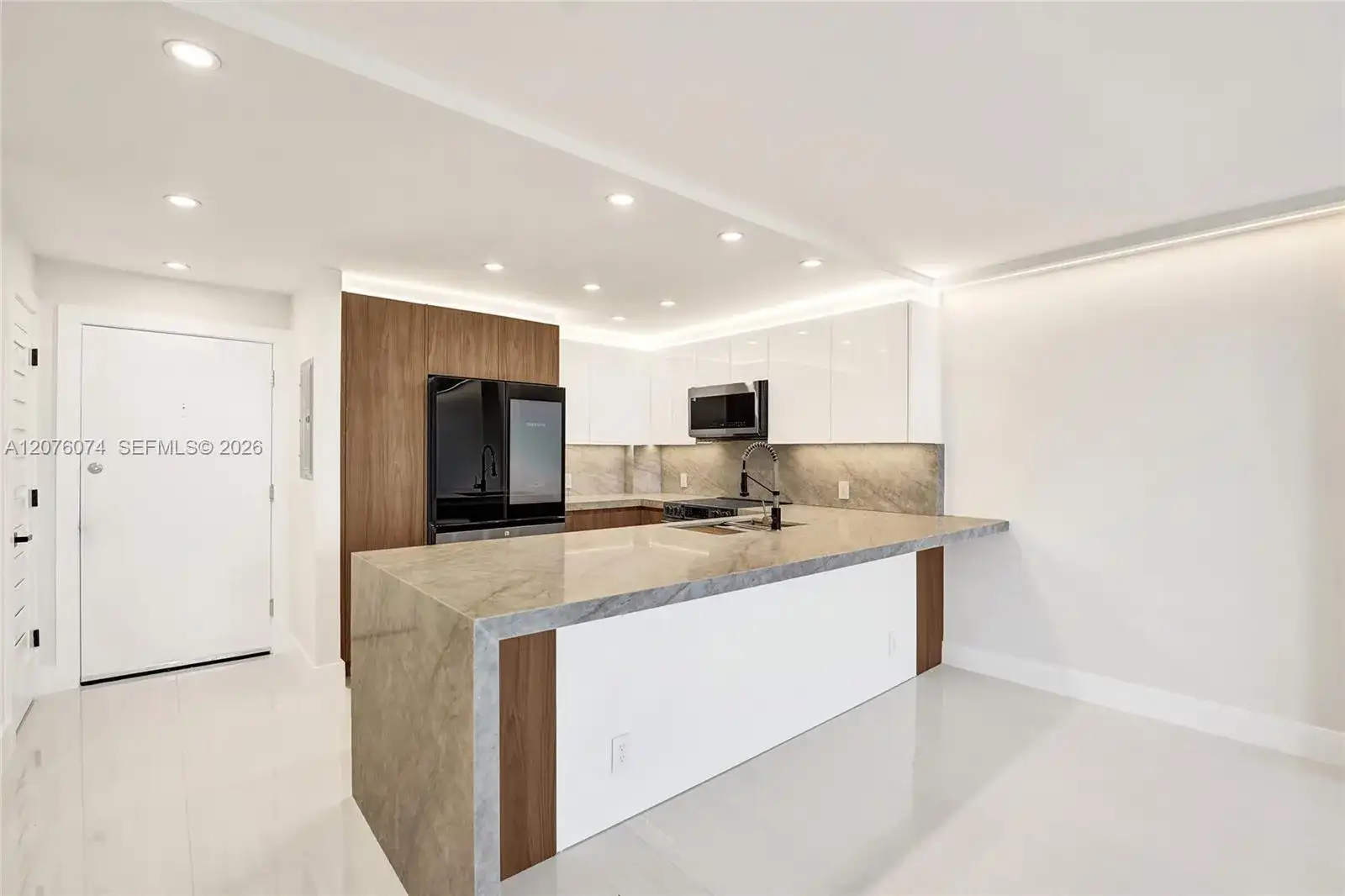 1400 S Ocean Dr # 1205, Hollywood FL 33019