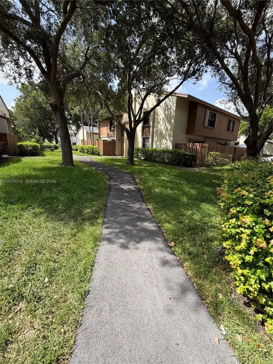 11313 SW 109th Rd # B, Miami FL 33176 photo 2