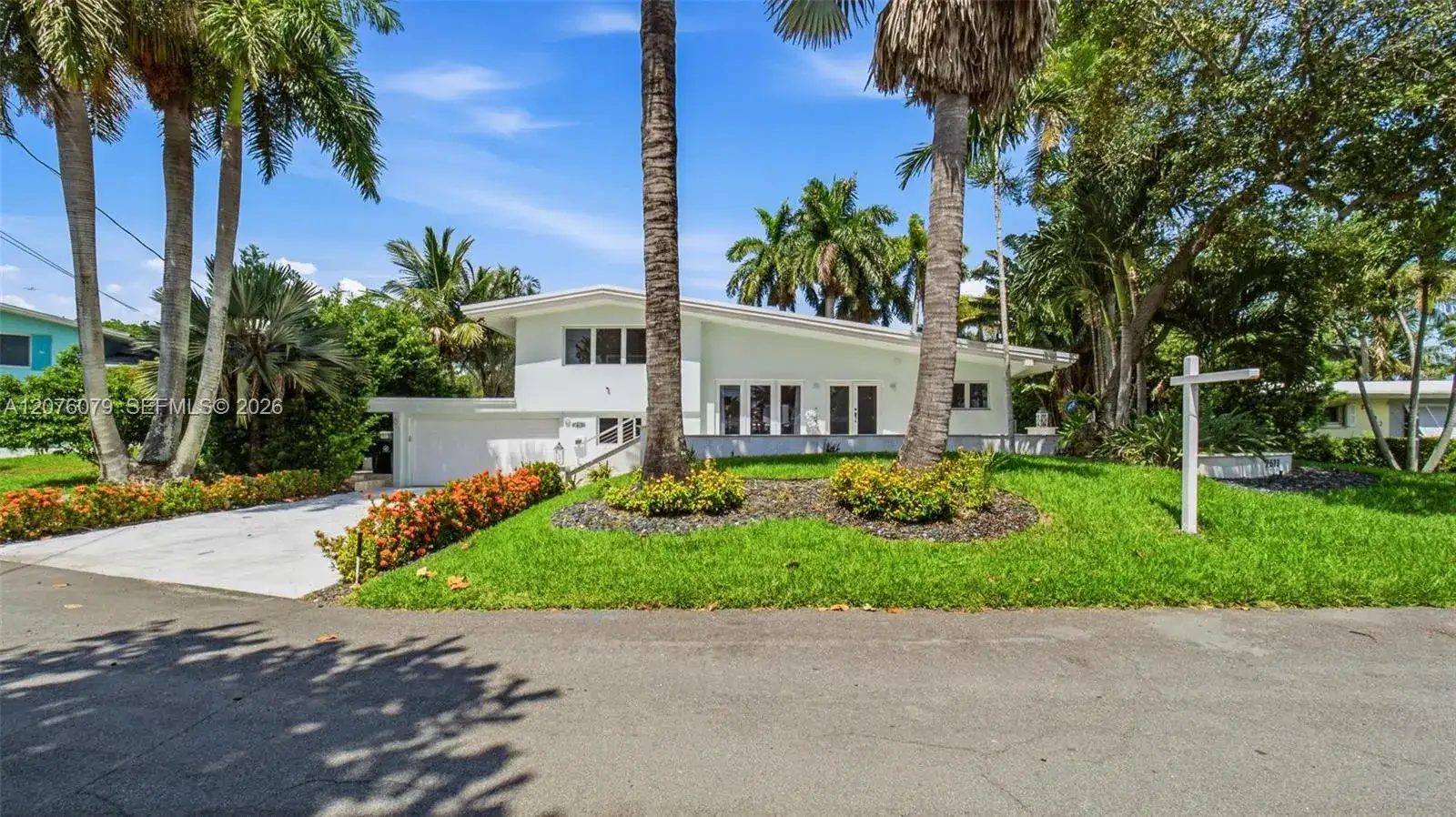 2613 Tortugas Ln, Fort Lauderdale FL 33312 photo 2