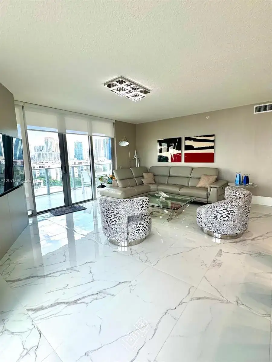 330 Sunny Isles Blvd # 1001, Sunny Isles Beach FL 33160 photo 4
