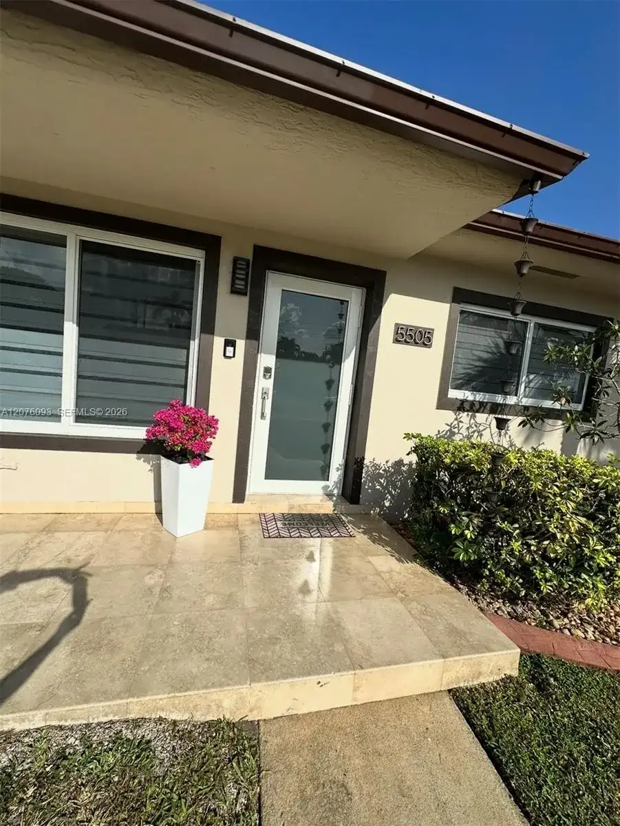5505 W 14th Ln # 0, Hialeah FL 33012 photo 3