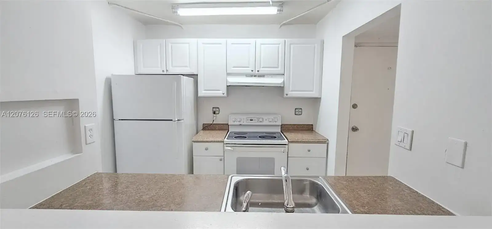 7035 NW 186th St # D110, Hialeah FL 33015 photo 4