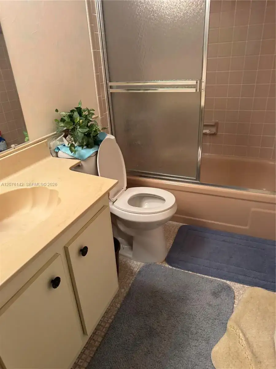 7640 NW 18th St # 104, Margate FL 33063 photo 3