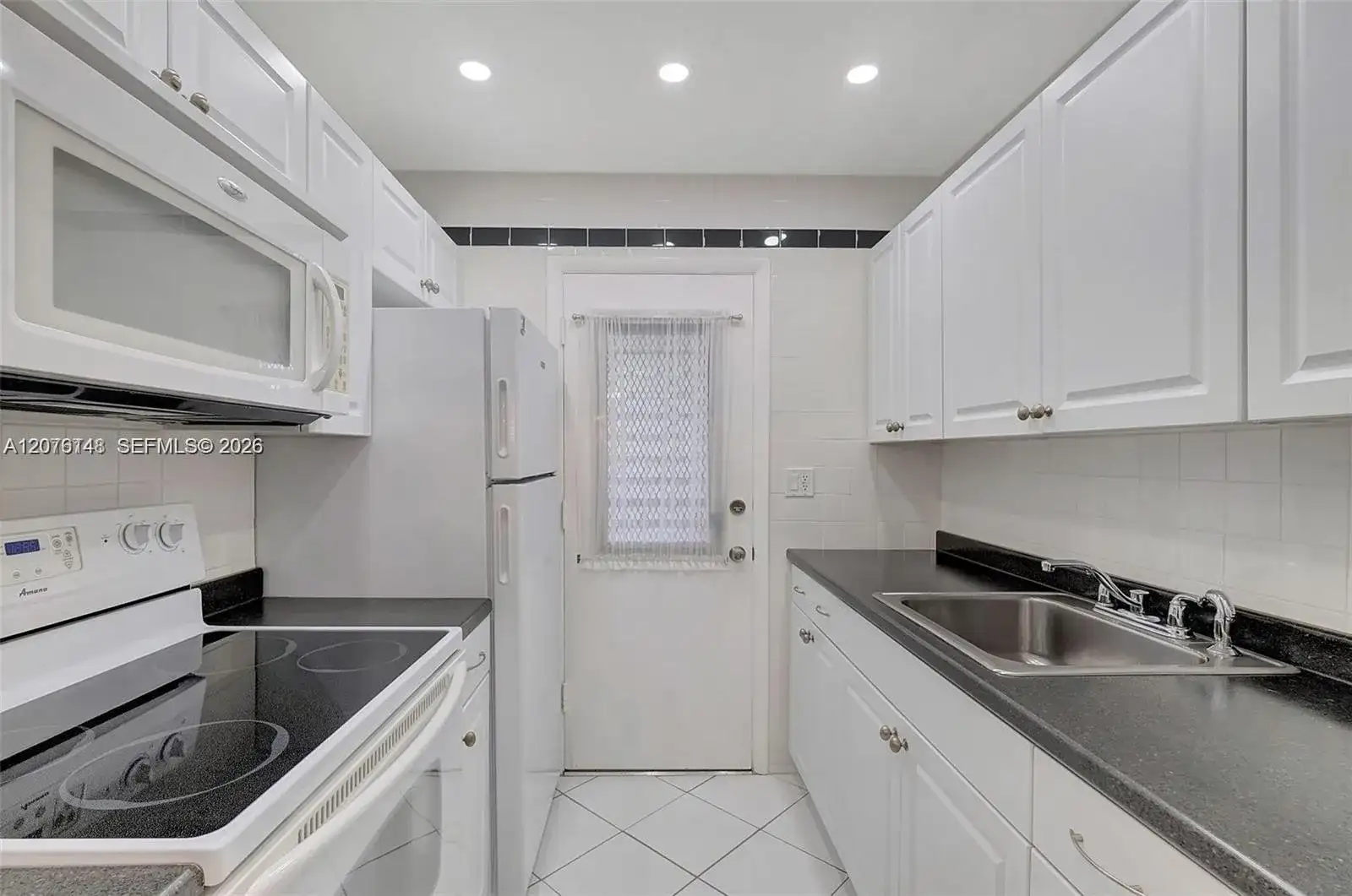 17001 NE 13th ave # 306, Miami FL 33162 photo 2