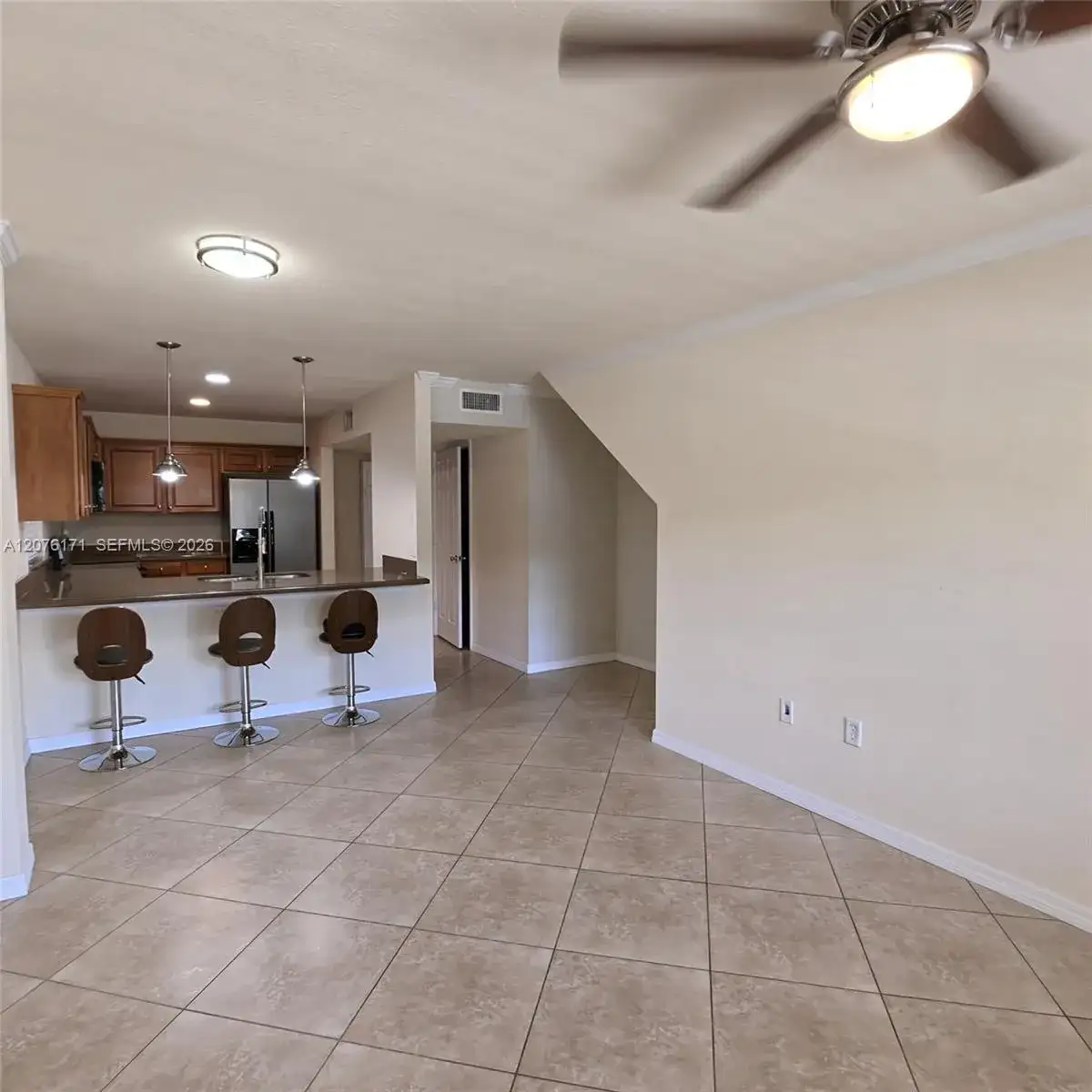 1000 Palm Trl # 8, Delray Beach FL 33483 photo 3
