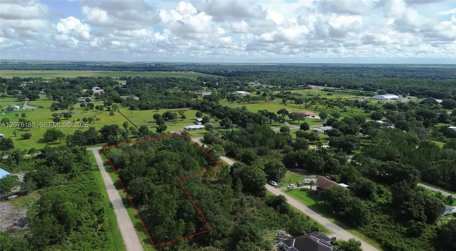 . NW 106nd Street, Okeechobee FL 34972