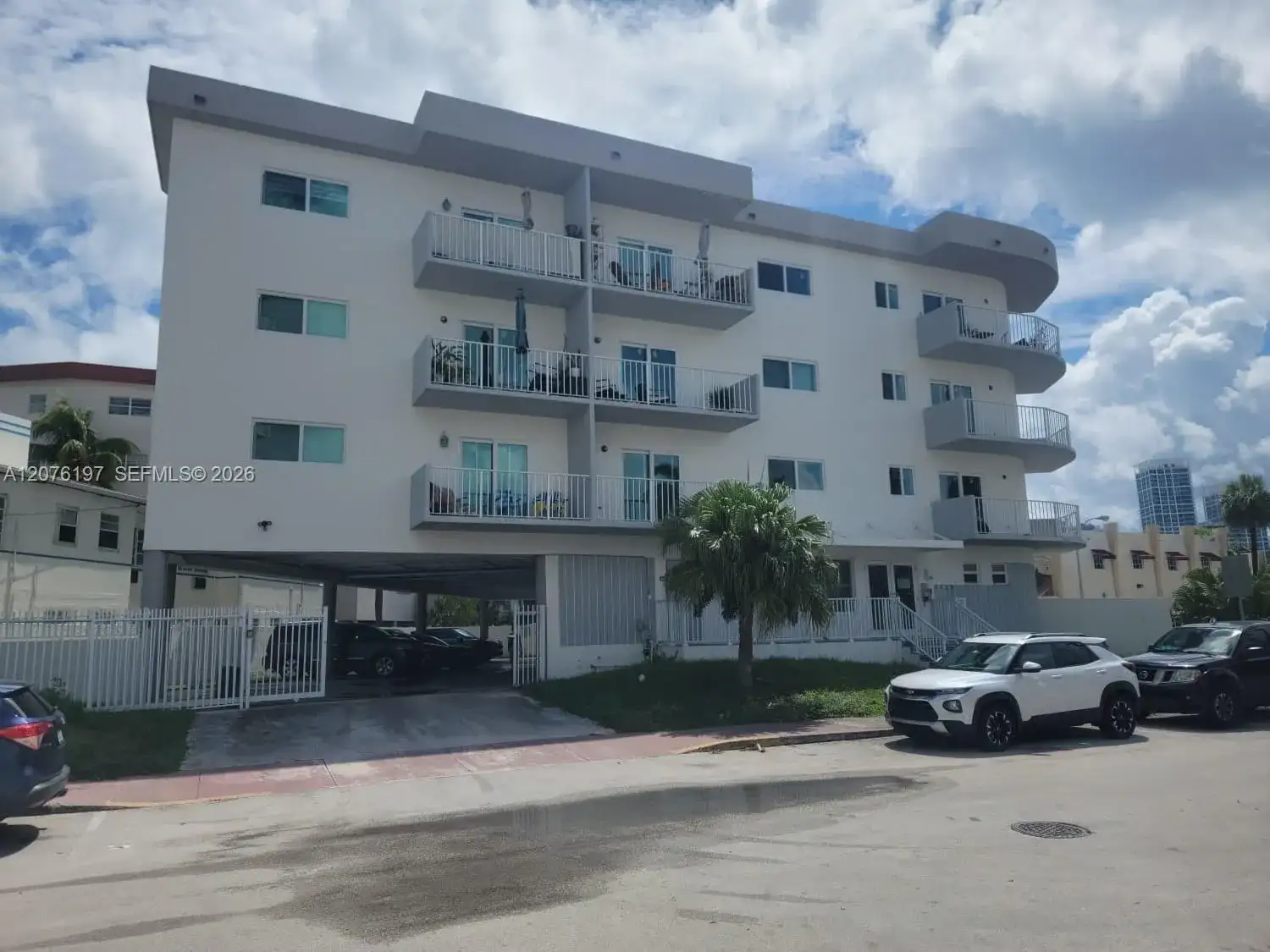 7125 Bonita Dr # 402, Miami Beach FL 33141 photo 2