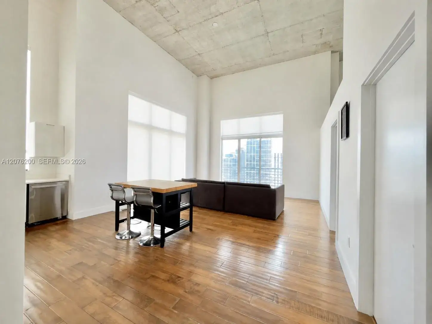 133 NE 2nd Ave # 3513, Miami FL 33132