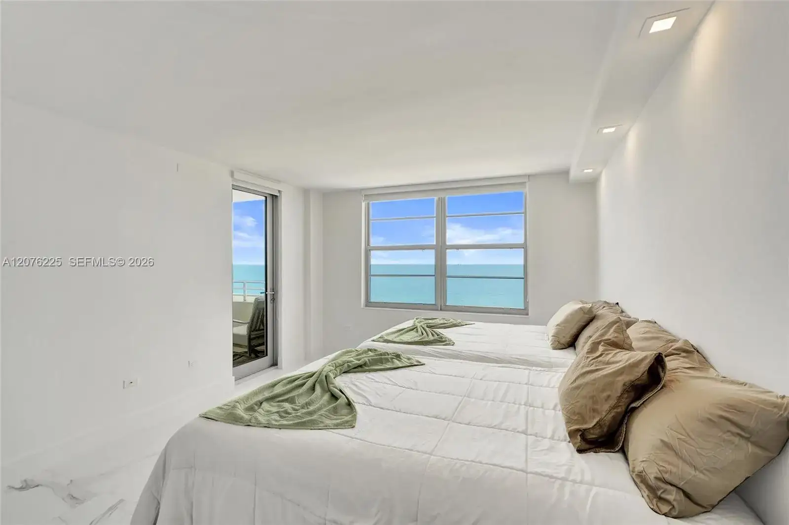 5555 Collins Ave # 9M, Miami Beach FL 33140 photo 4