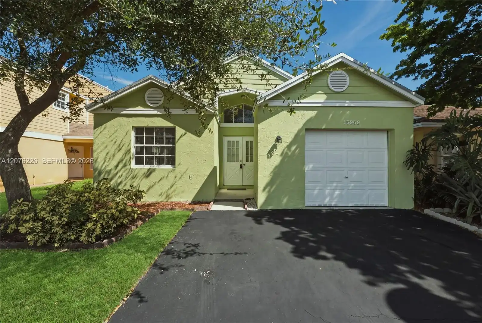 15969 SW 2nd St, Sunrise FL 33326