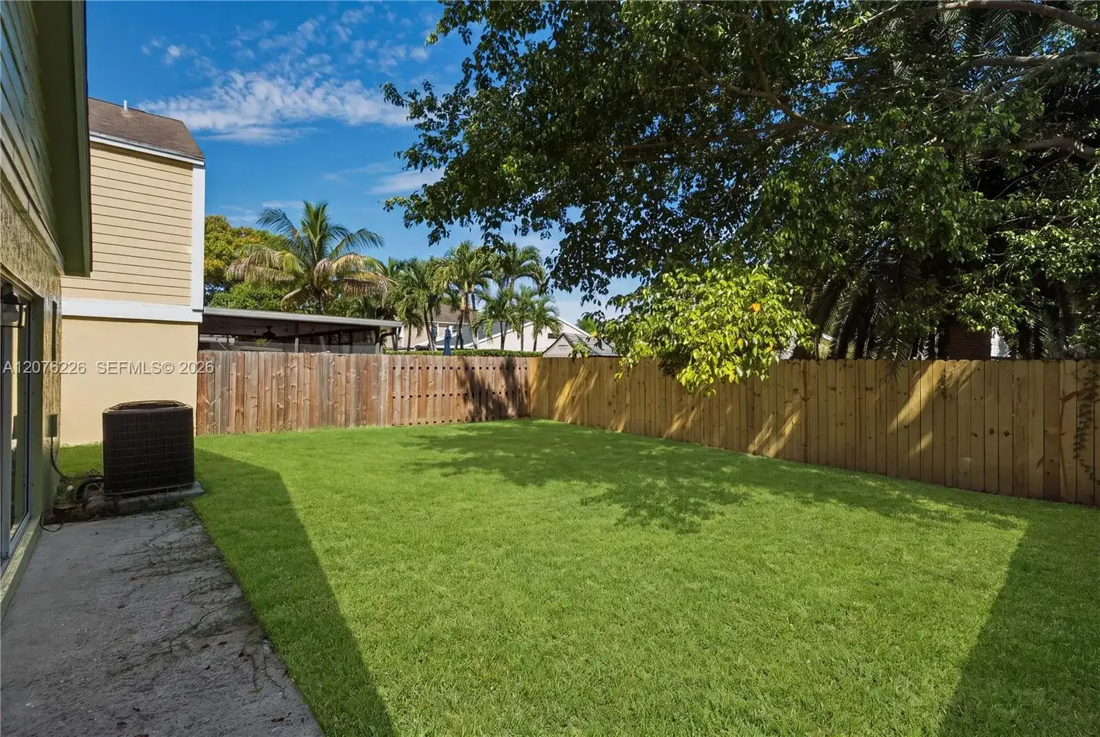 15969 SW 2nd St, Sunrise FL 33326 photo 3