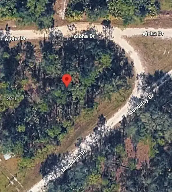 28047 Aloha Dr, Other City - In The State Of Florida FL 33955 photo 3