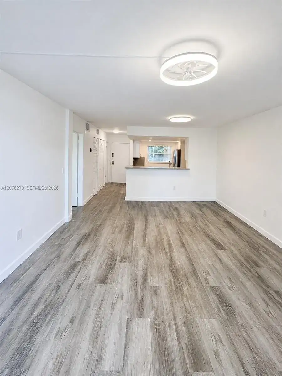 4000 NE 170th St # 206, North Miami Beach FL 33160 photo 5