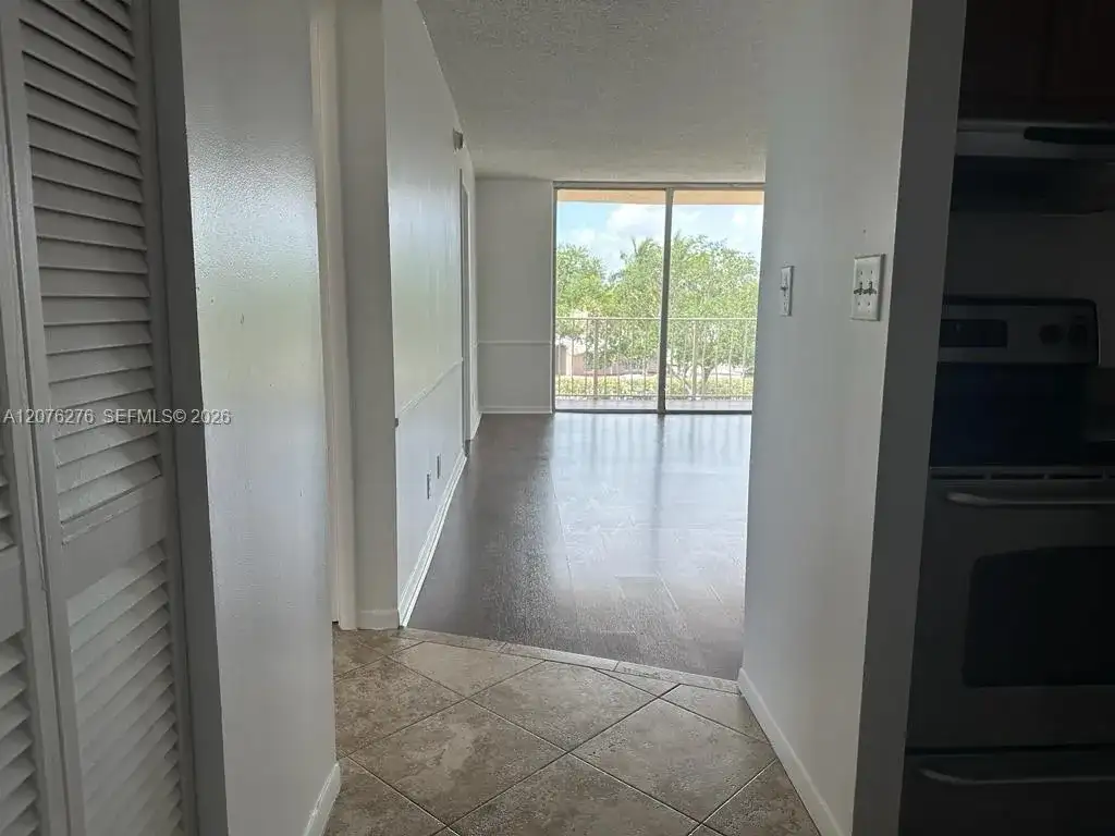 500 Executive Center Dr # 3A, West Palm Beach FL 33401 photo 4