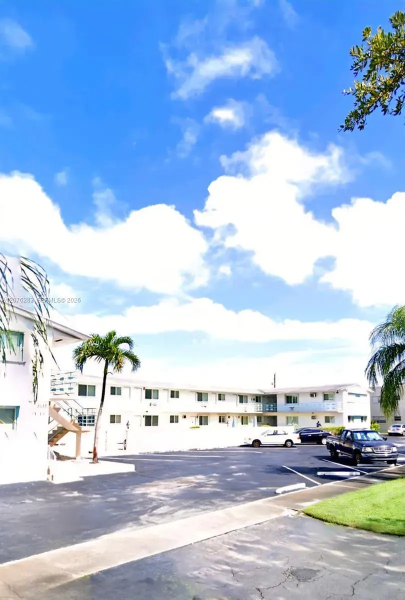 3525 Tyler St # 9, Hollywood FL 33021