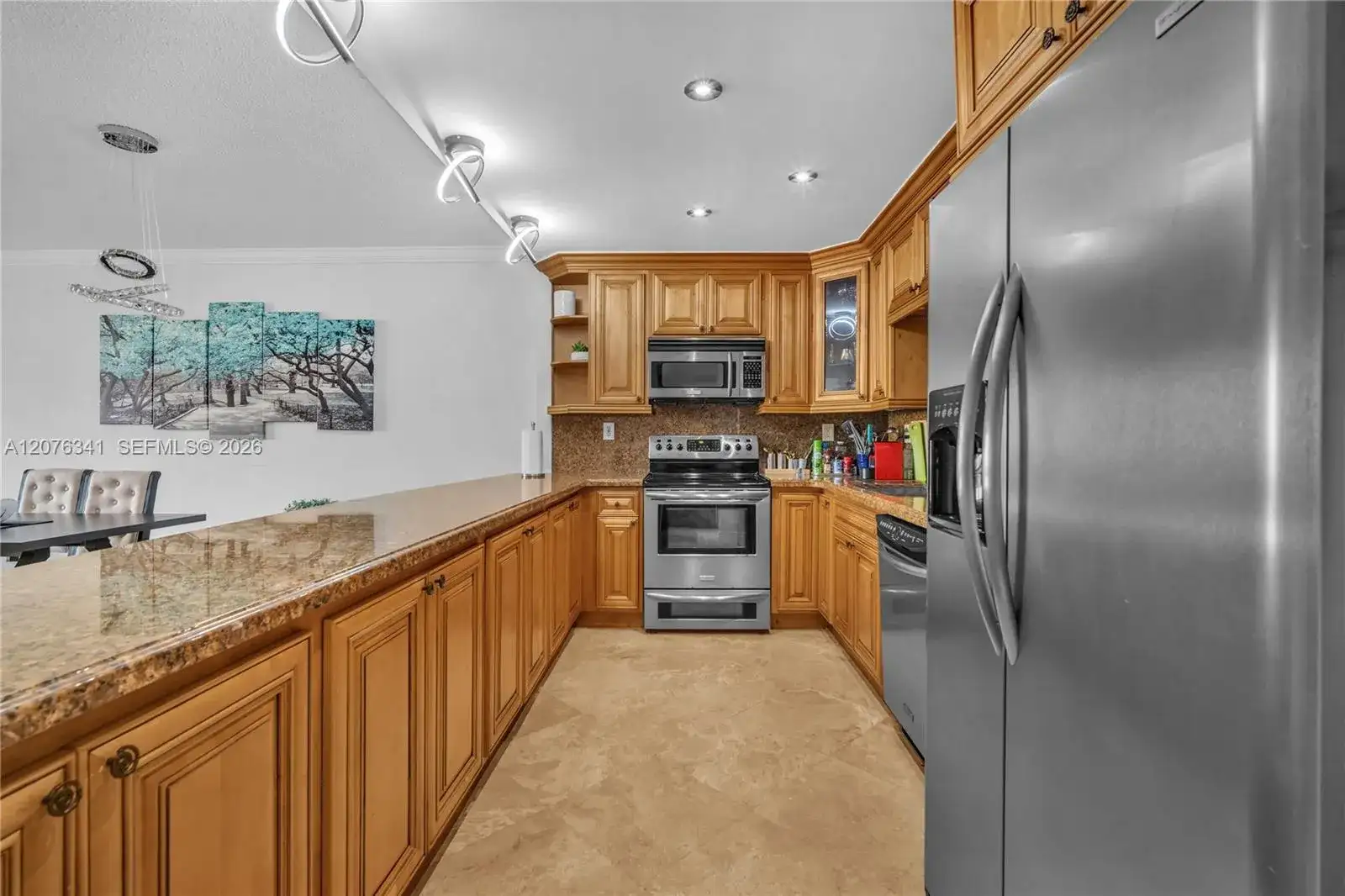 19370 Collins Ave # 919, Sunny Isles Beach FL 33160 photo 4