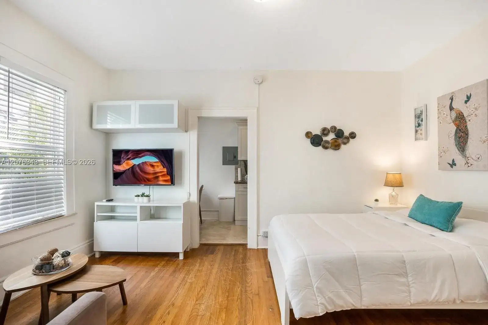 124 Mendoza Ave # 4, Coral Gables FL 33134 photo 2