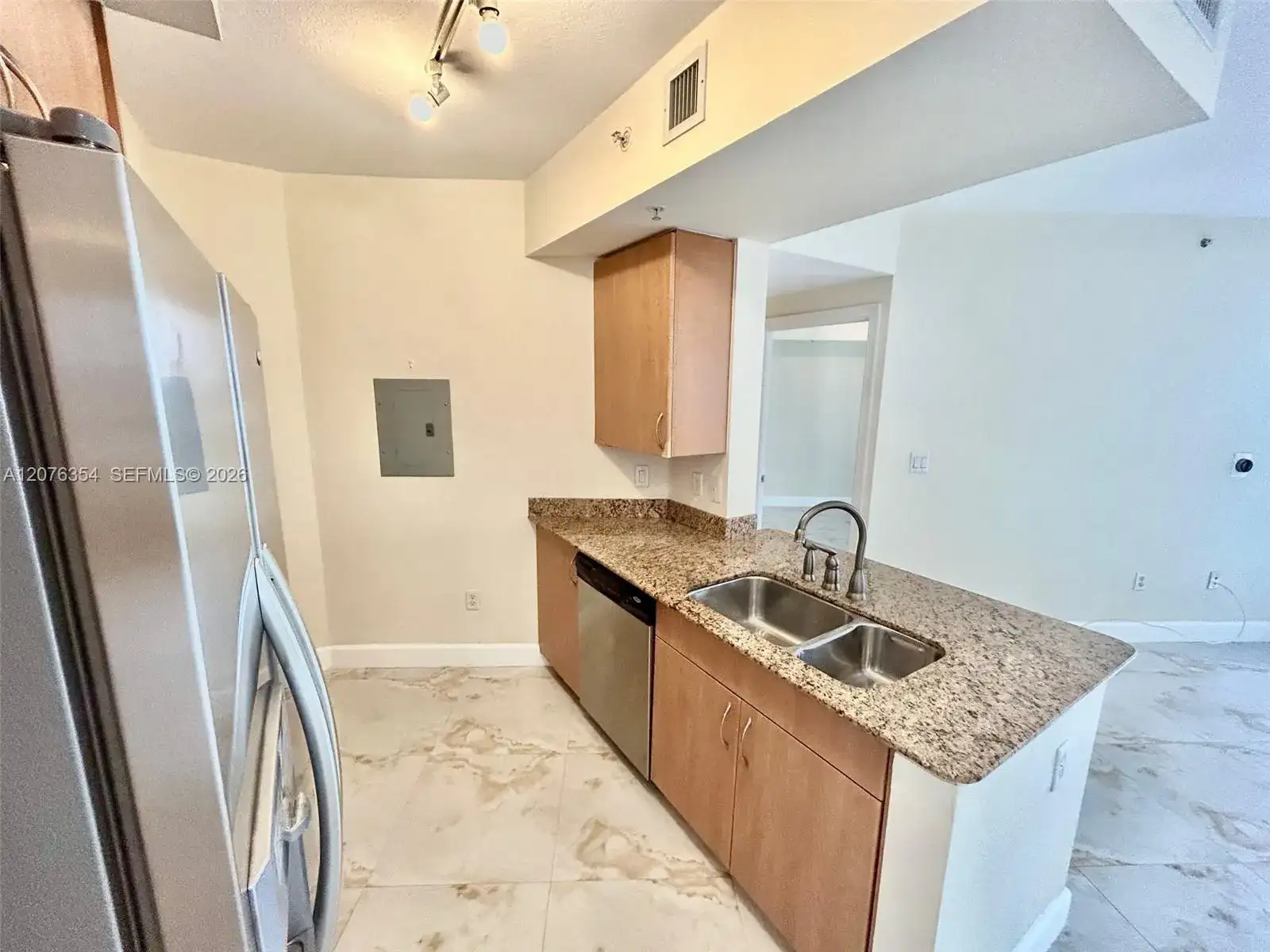 1830 Radius Dr # 1002, Hollywood FL 33020 photo 3