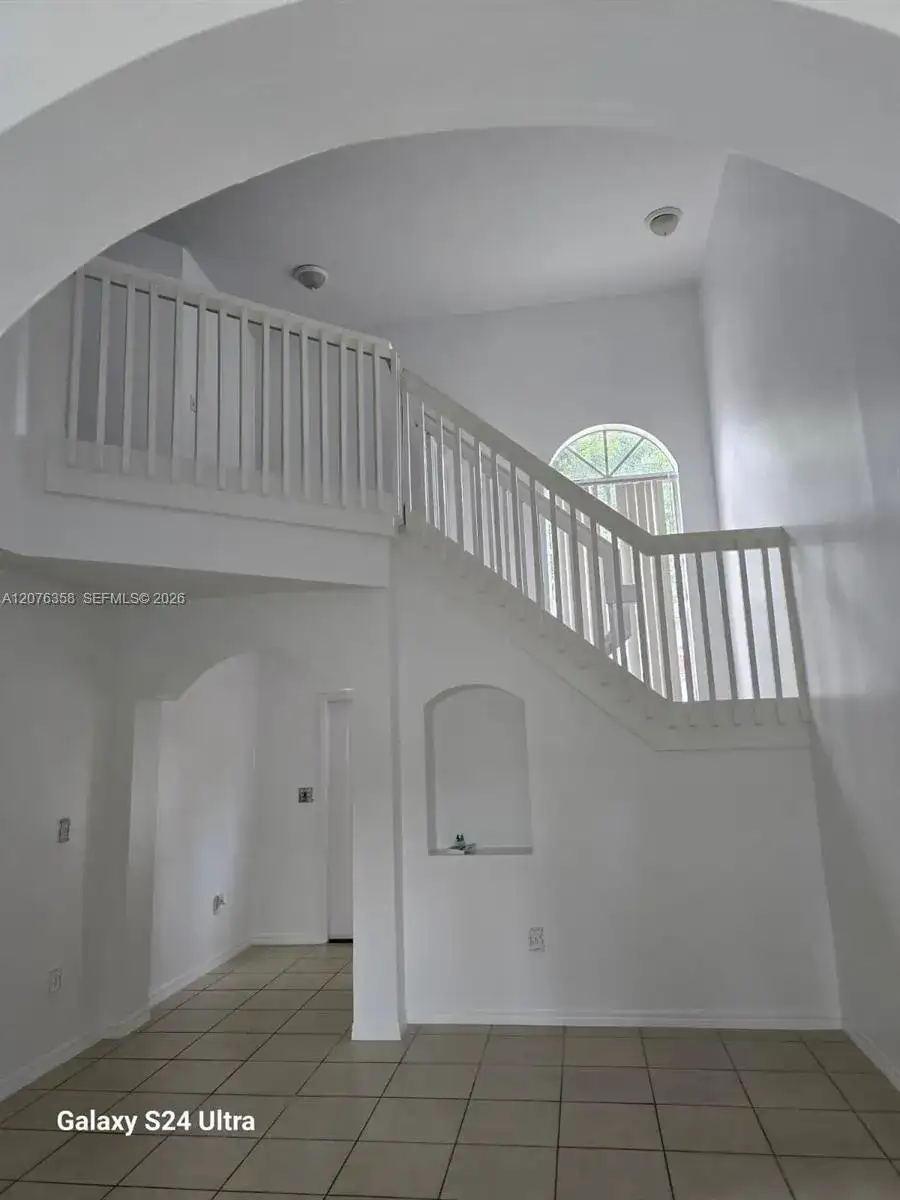 13658 SW 142nd Ter, Miami FL 33186 photo 4