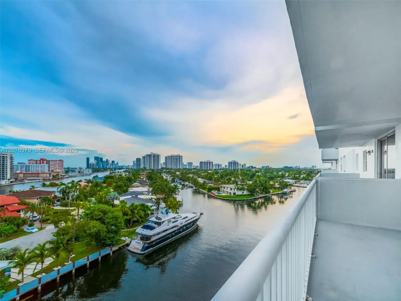 137 Golden Isles Dr # 804, Hallandale Beach FL 33009