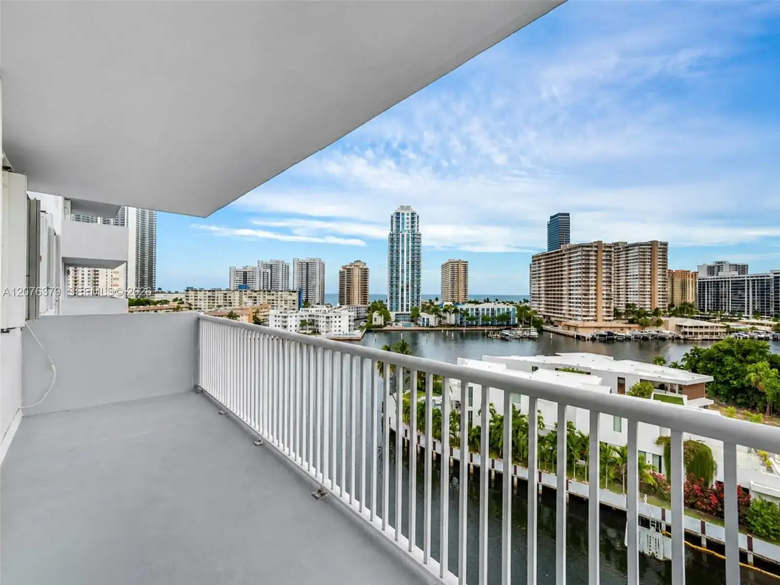 137 Golden Isles Dr # 804, Hallandale Beach FL 33009 photo 3