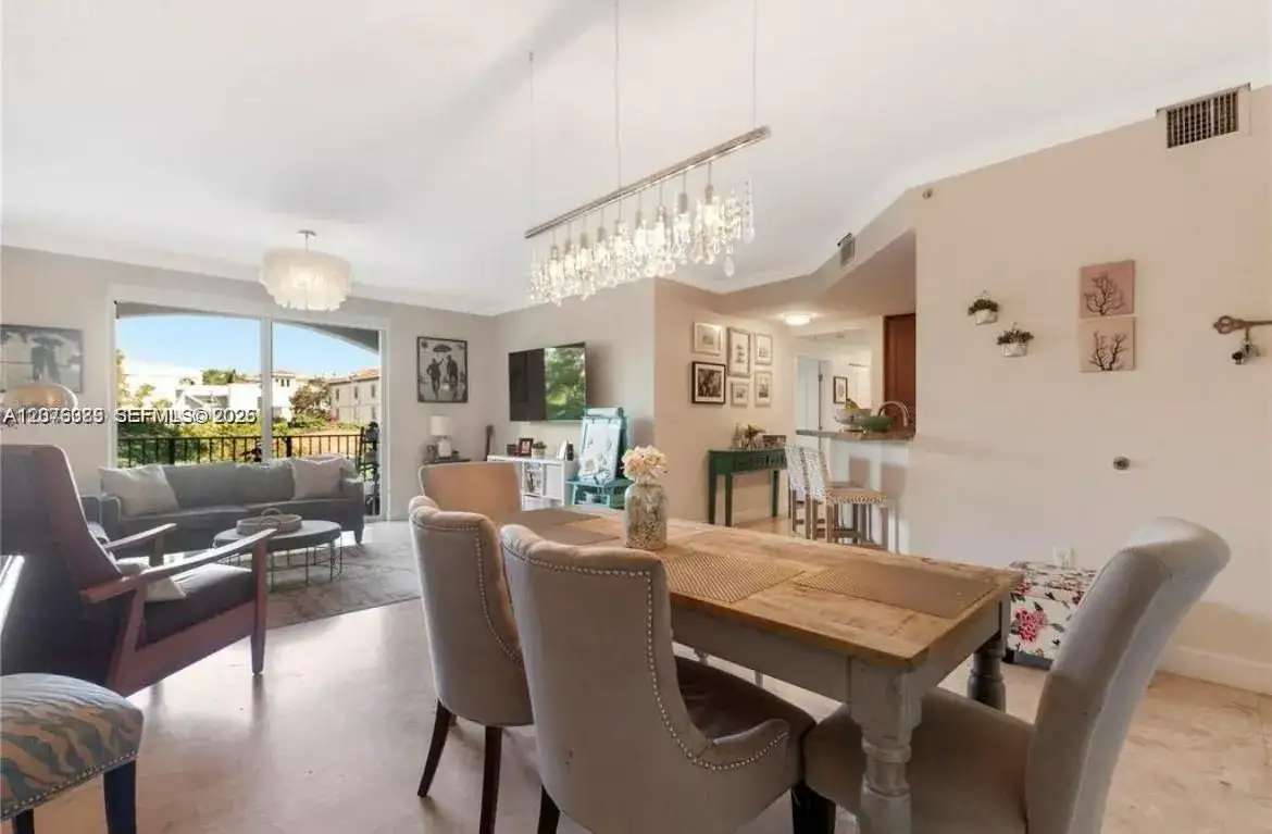 118 Zamora Ave # 307, Coral Gables FL 33134 photo 4